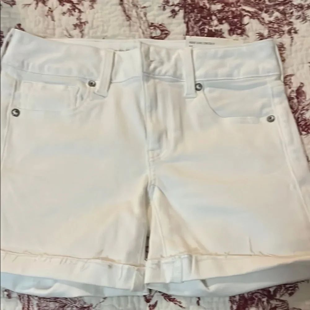 American Eagle shorts